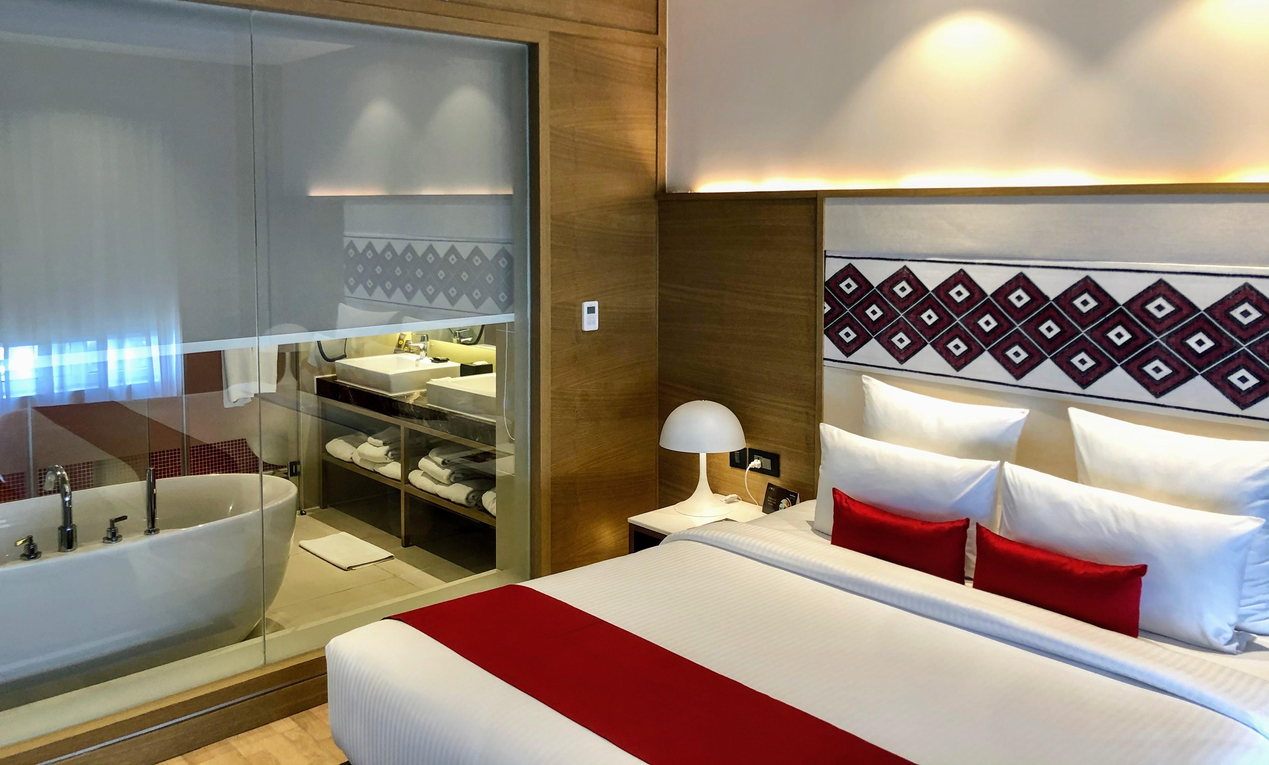 Novotel Guwahati GS Road Bagian luar foto